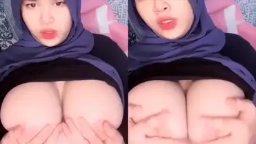 Arrazyny Ukhti Hijab Cantik Bibir Menggoda